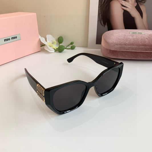Miu  New Sunglasses