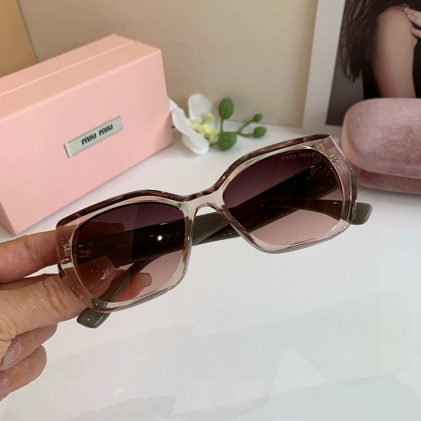 Miu  New Sunglasses