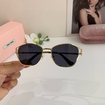 Miu  New Sunglasses