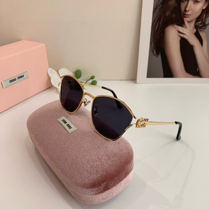 Miu  New Sunglasses