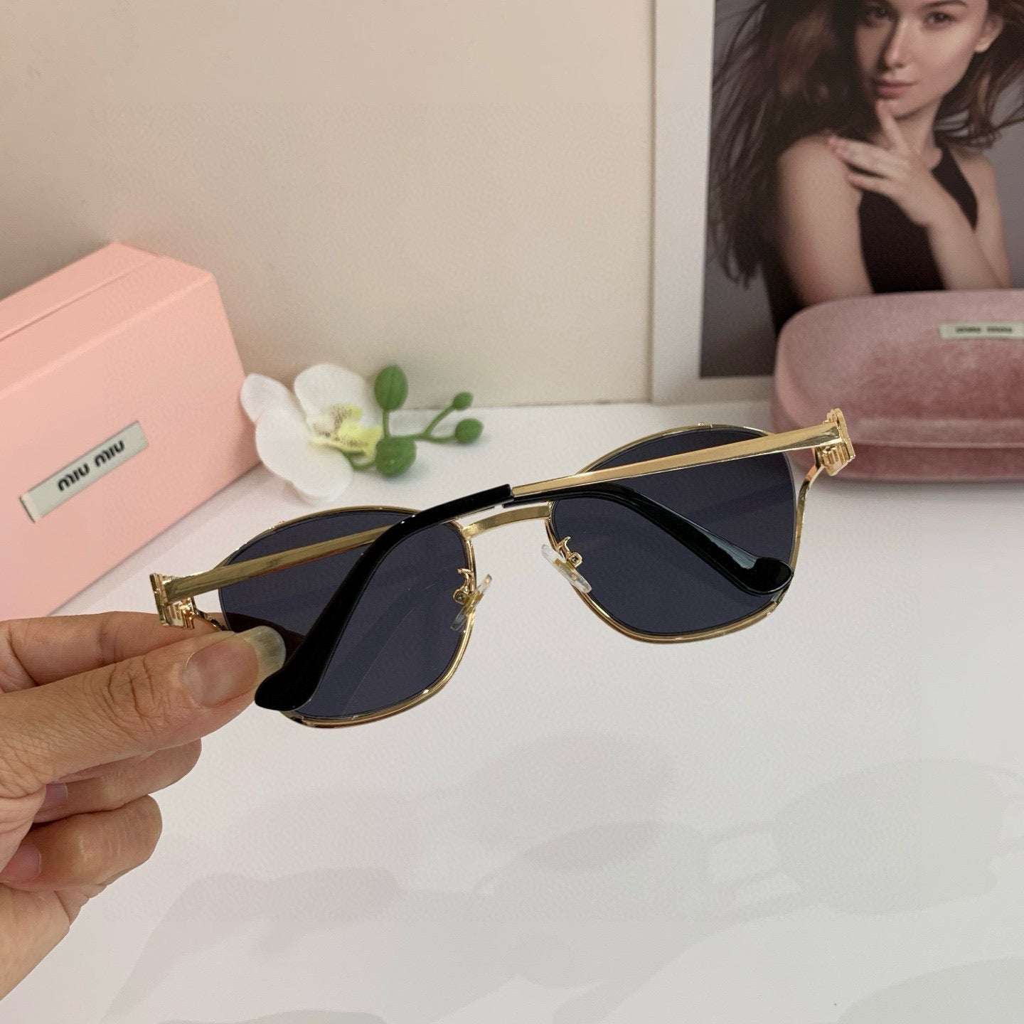 Miu  New Sunglasses