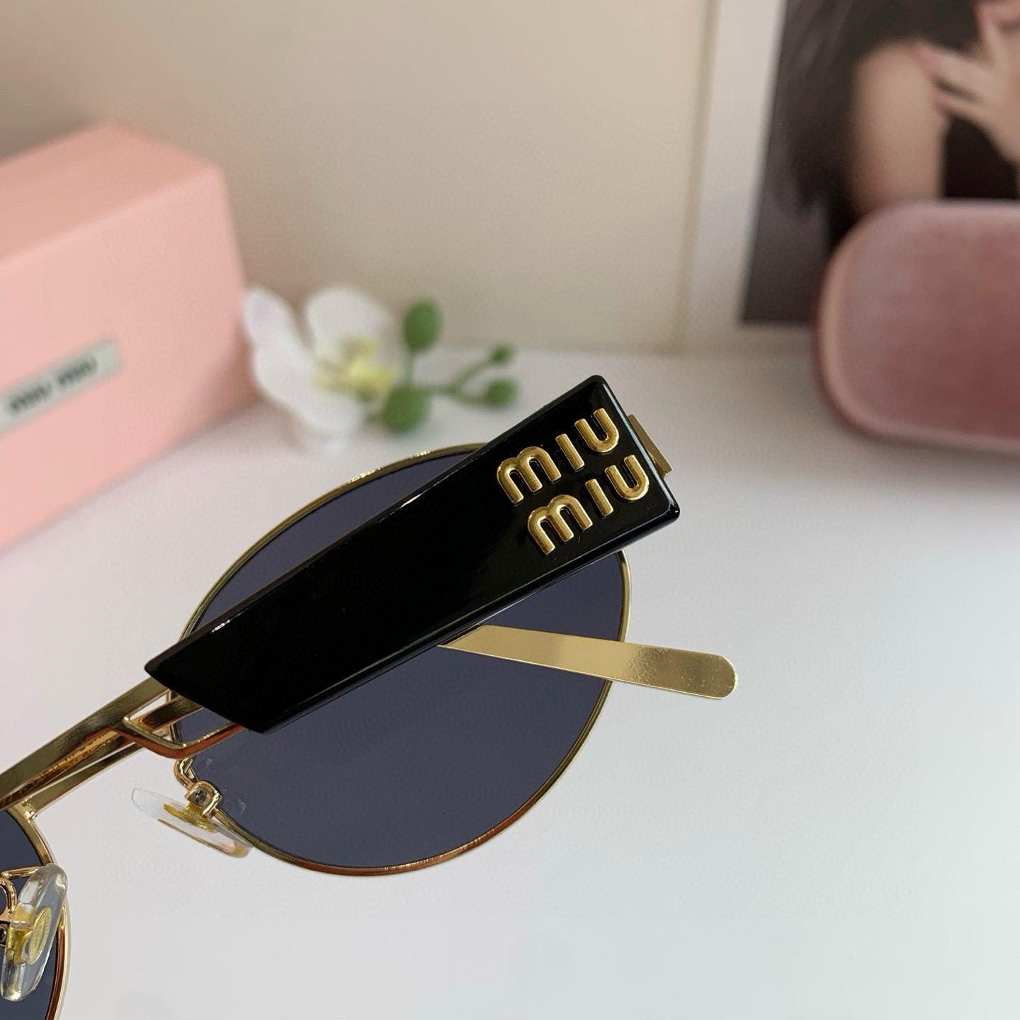 Miu  New Sunglasses