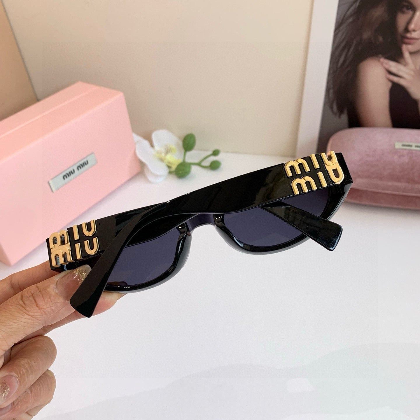 Miu  New Sunglasses