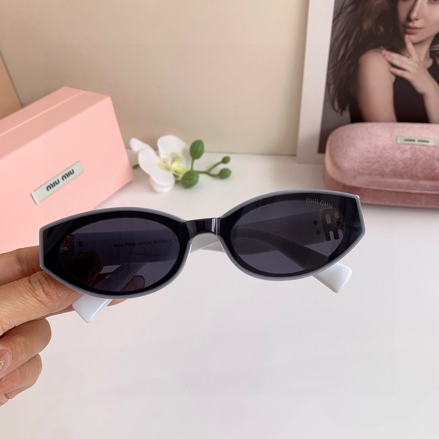 Miu  New Sunglasses