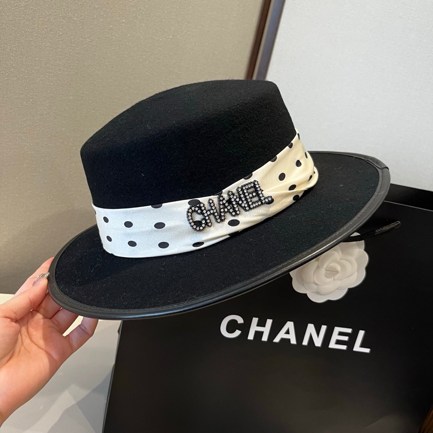 CHAN New Flat-Top Hat