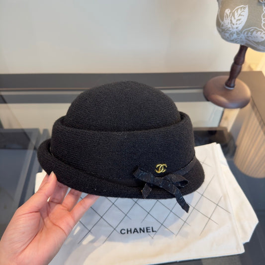 CHAN New Bucket hat