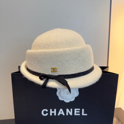CHAN New Bucket hat