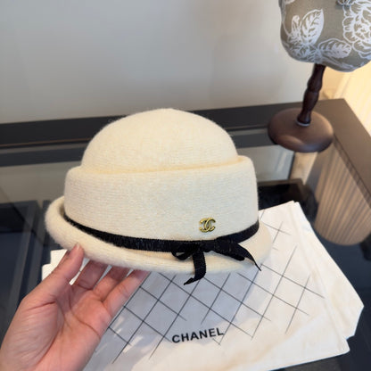 CHAN New Bucket hat