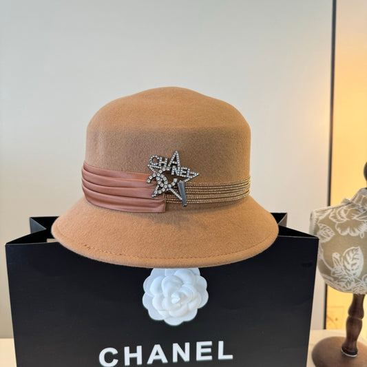CHAN New Bucket hat
