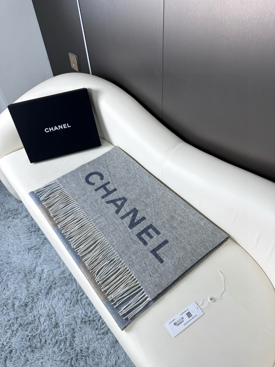 Chan New Cashmere Double-Sided Shawl