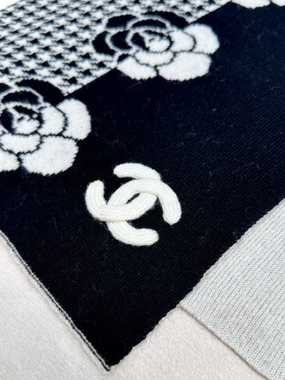 CHAN New Cashmere Scarf