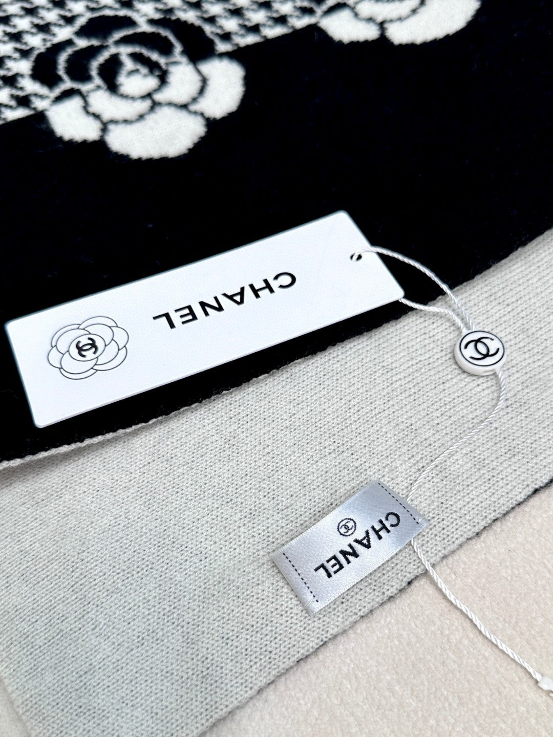 CHAN New Cashmere Scarf