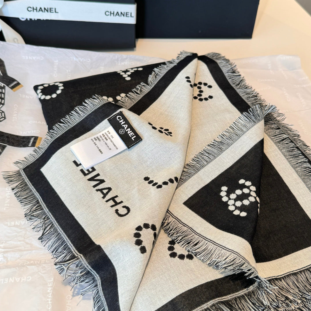 CHAN New Cashmere Scarf