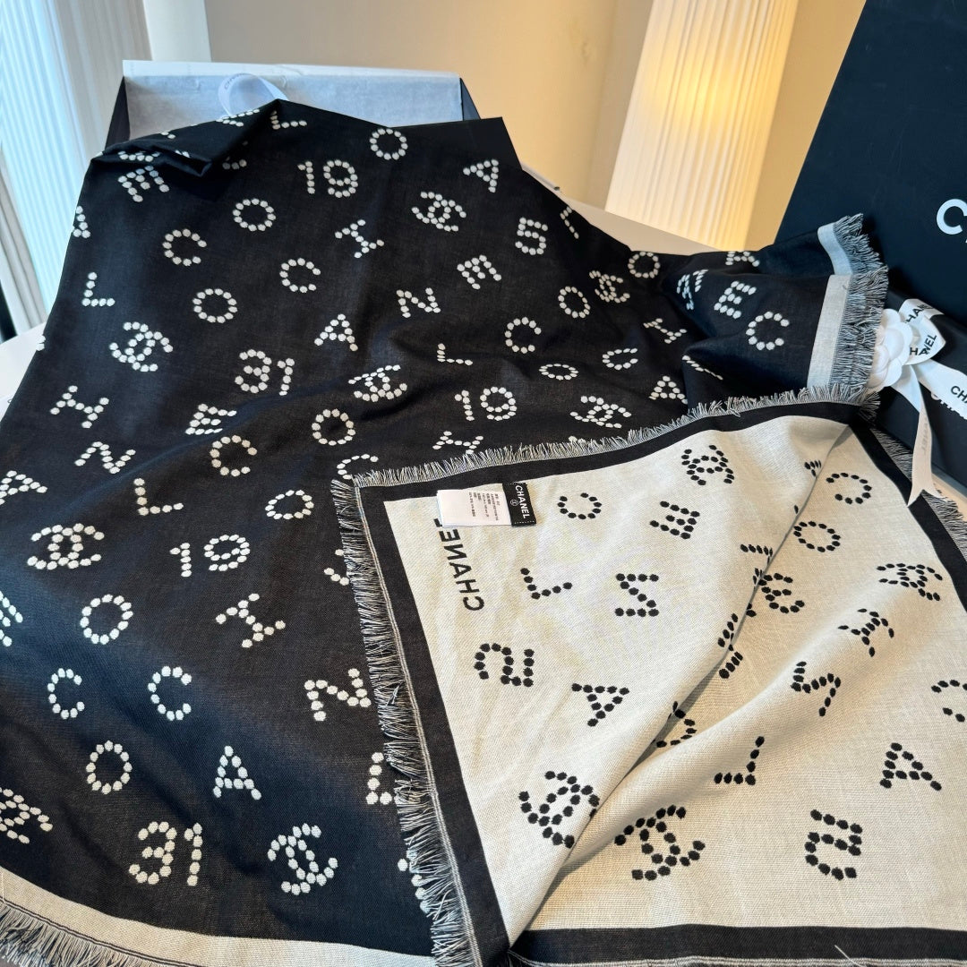 CHAN New Cashmere Scarf