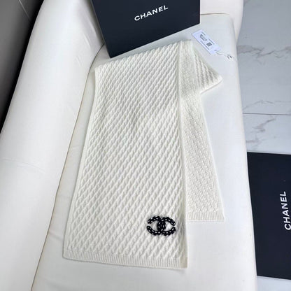 CHAN New Scarf