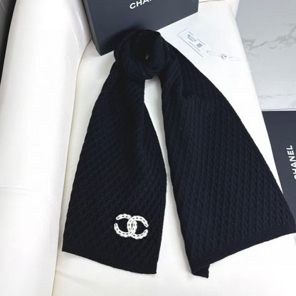 CHAN New Scarf