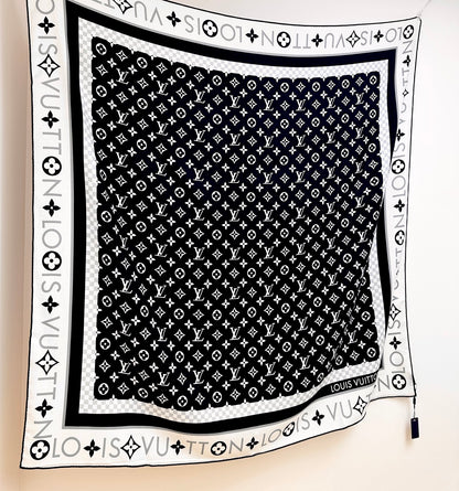 Louis New Scarf