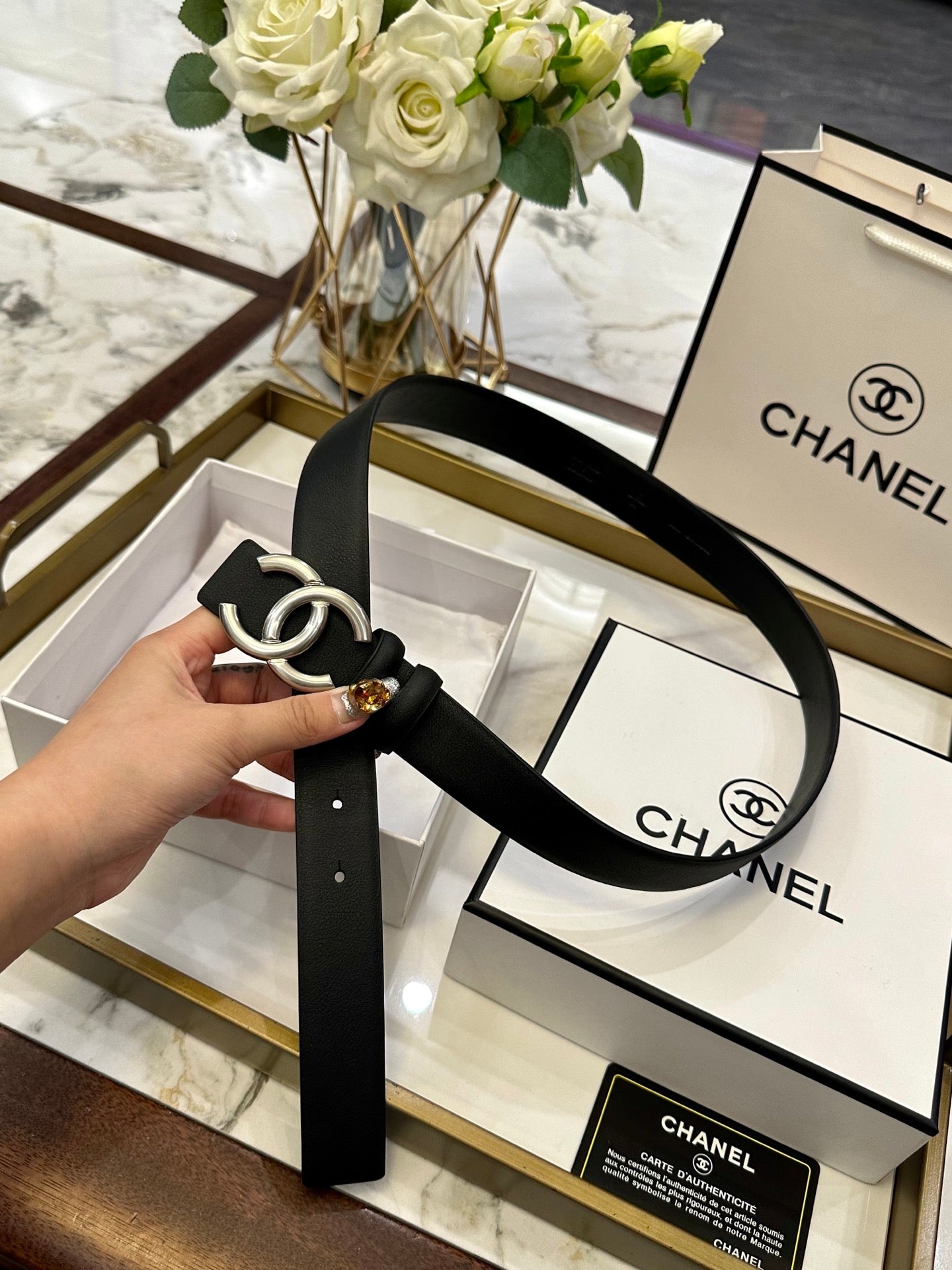 Guc  New women's belt