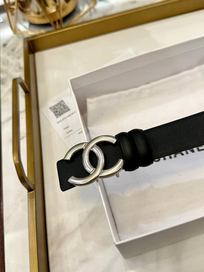 Guc  New women's belt