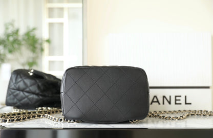 Chan New 23B drawstring bucket backpack