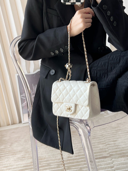 Chan New 23c square shoulder bag