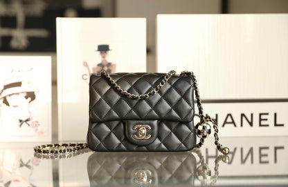 Chan New 23c square shoulder bag