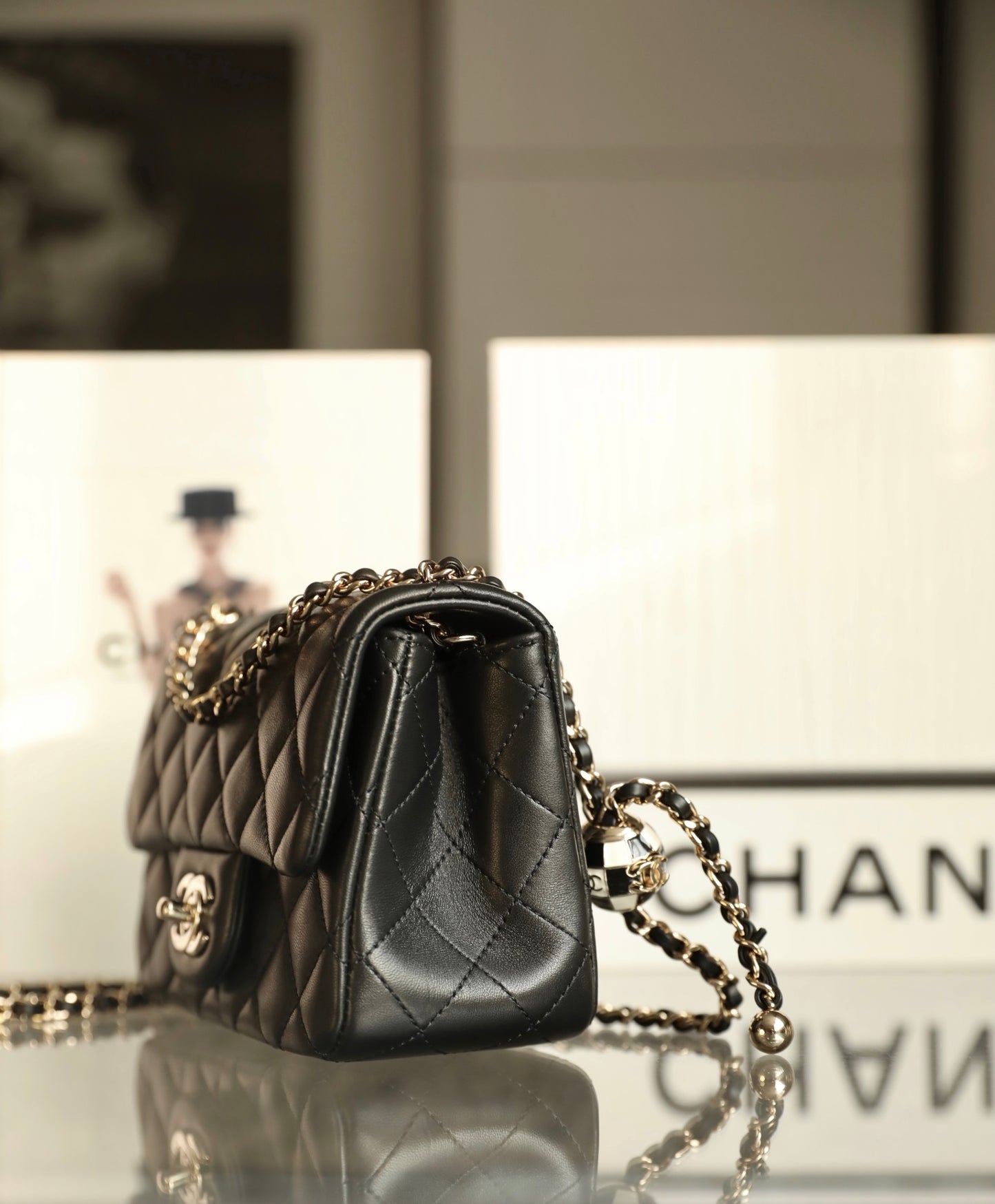 Chan New 23c square shoulder bag