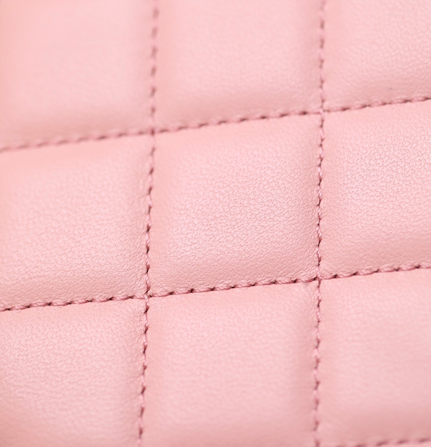 Chan New 23k Chain flap bag  large 𝗆𝗂𝗇𝗂