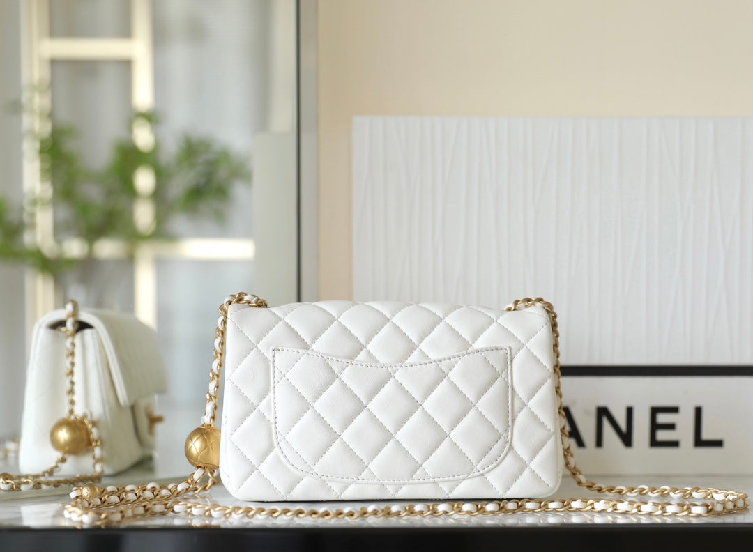 Chan New 23s Chain flap bag