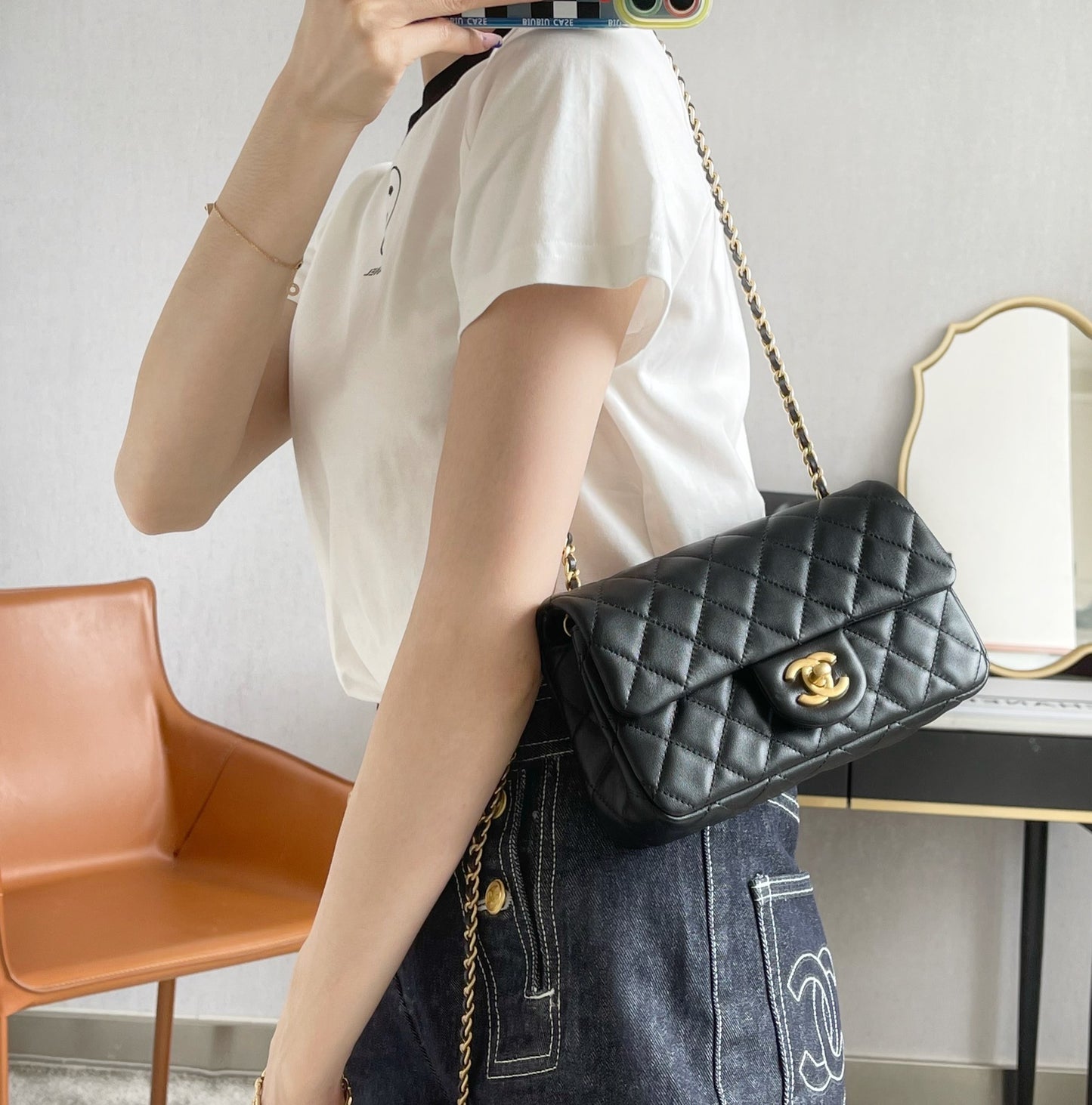 Chan New 22s Chain flap bag