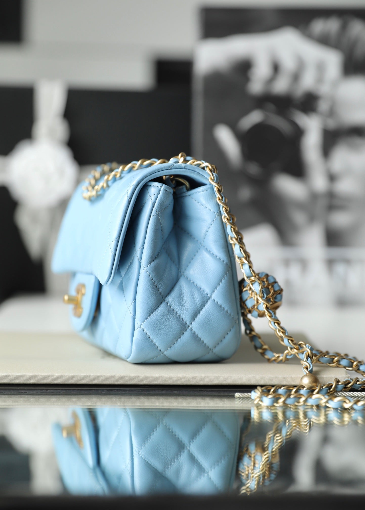 Chan New 22s Gold Globe Chain  Bag