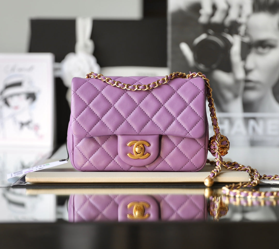 Chan New 22s Gold Globe Chain  Bag