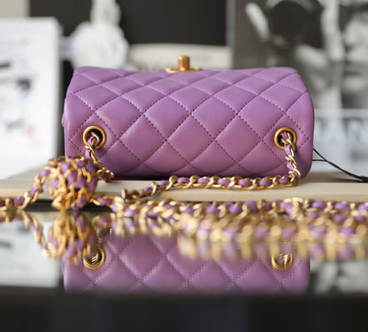 Chan New 22s Gold Globe Chain  Bag