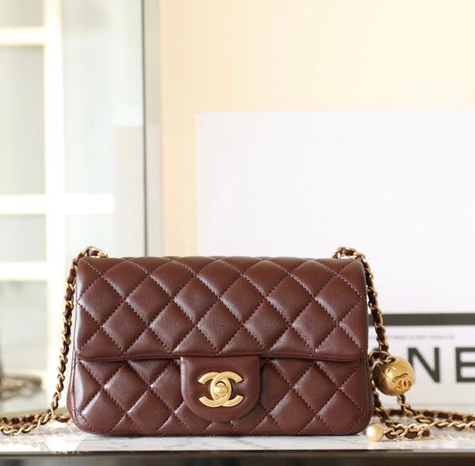 Chan New24k Chain flap bag