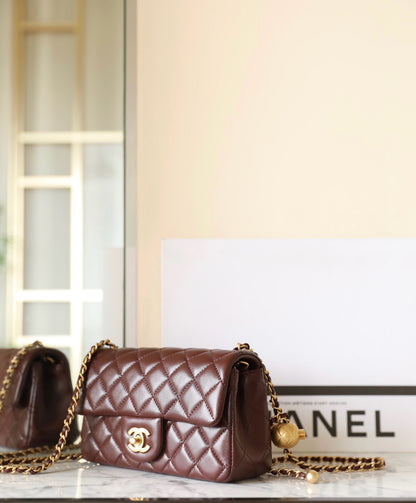 Chan New24k Chain flap bag