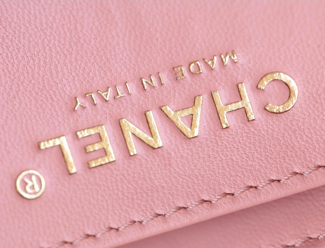 Chan New 23k Gold  Chain  Bag