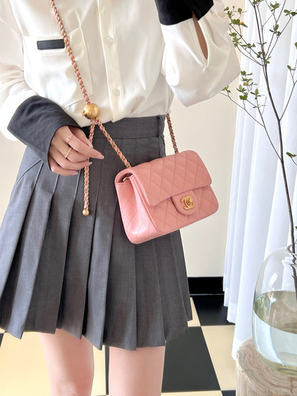 Chan New 23k Gold  Chain  Bag