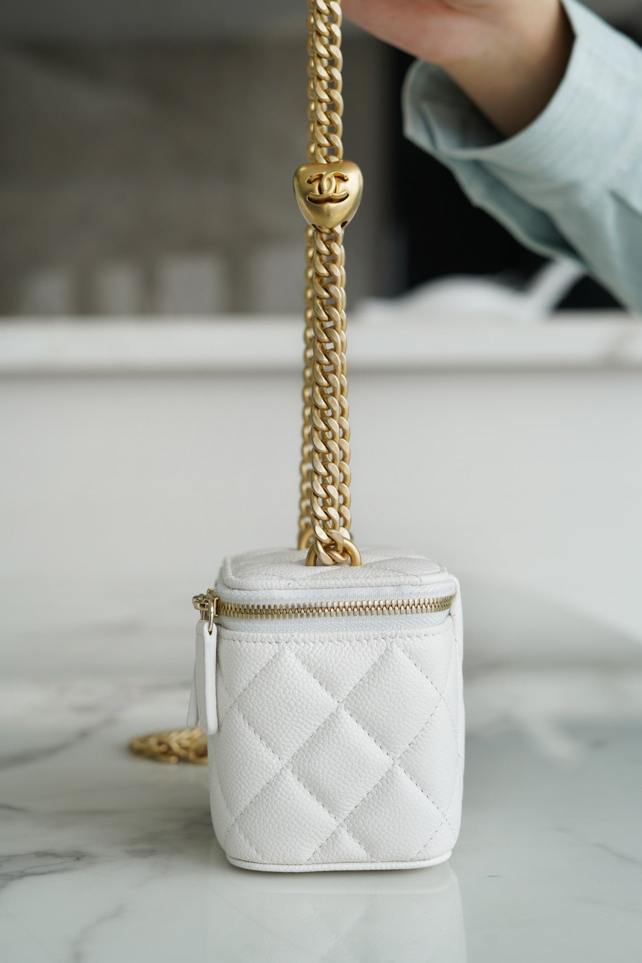 Chan New 23p box bag