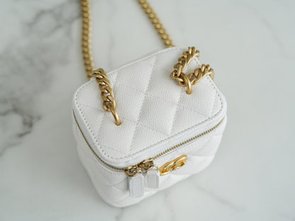 Chan New 23p box bag