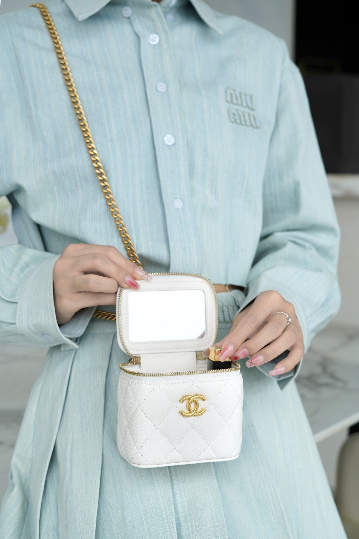 Chan New 23p box bag