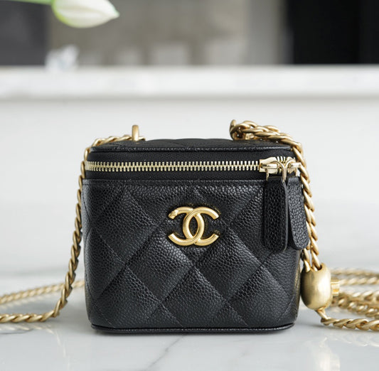 Chan New 23p box bag