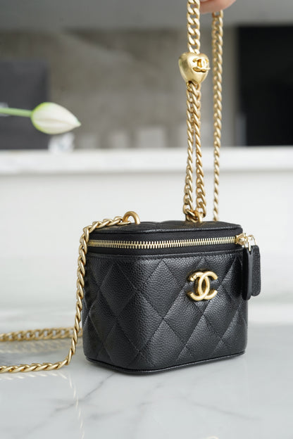 Chan New 23p box bag