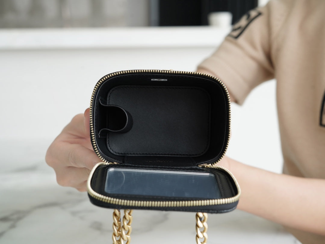 Chan New 23p box bag