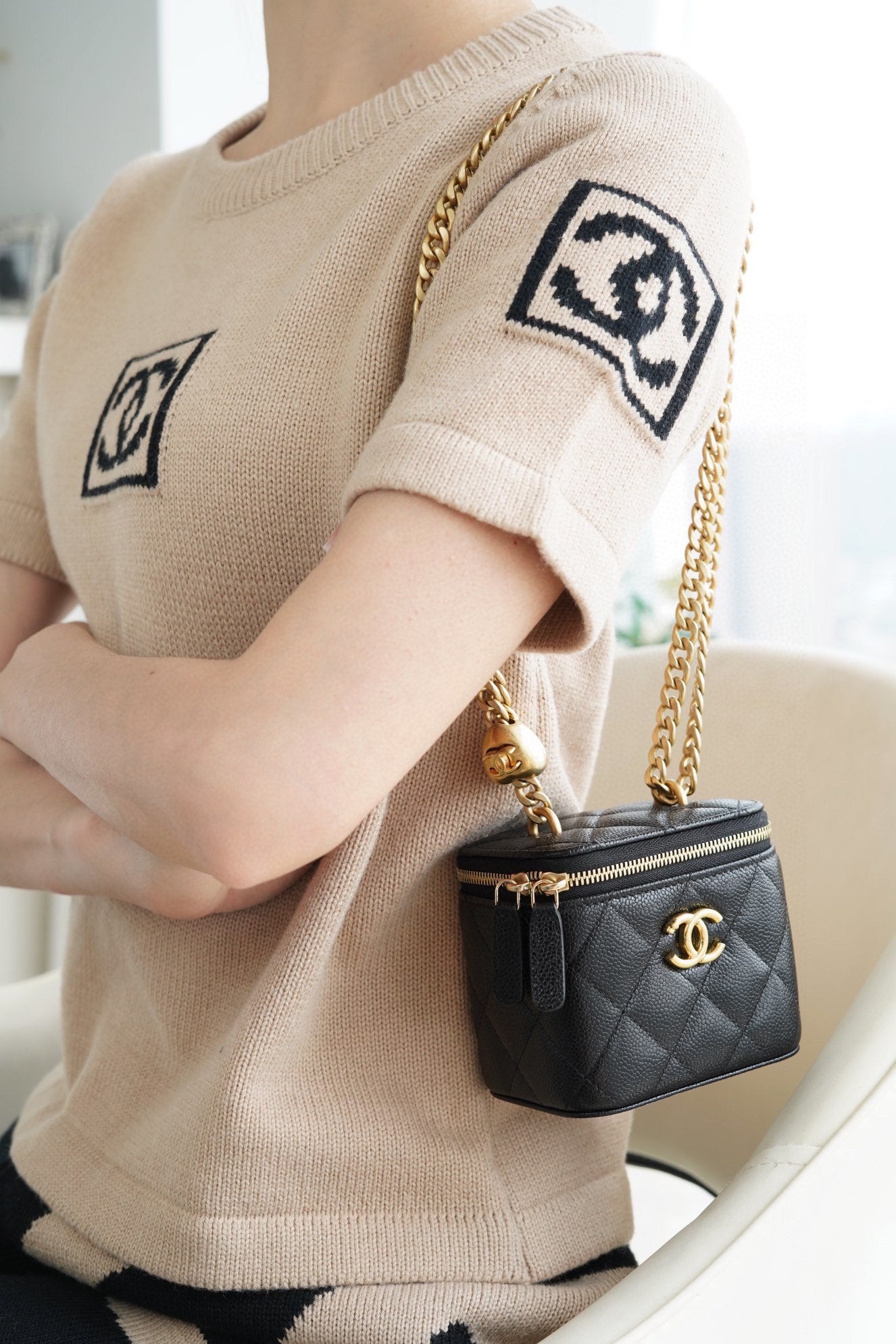 Chan New 23p box bag