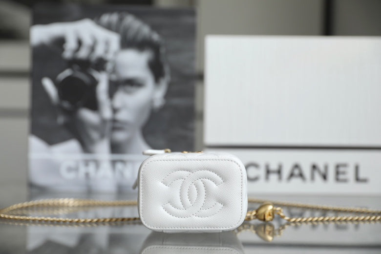 Chan New 23p box bag