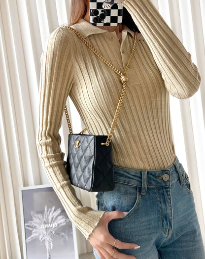 Chan New 23p Heart-shaped HoBo bag