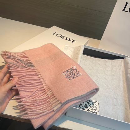 Loew new scarf