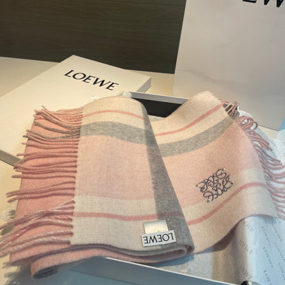 Loew new scarf