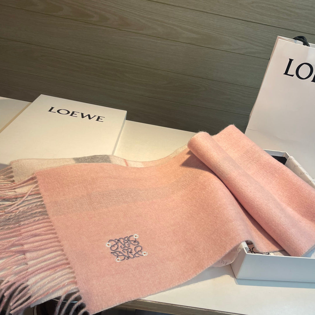Loew new scarf