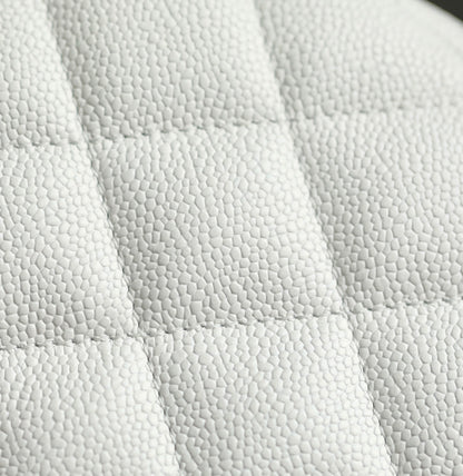 Chan New 23p Heart-shaped HoBo bag